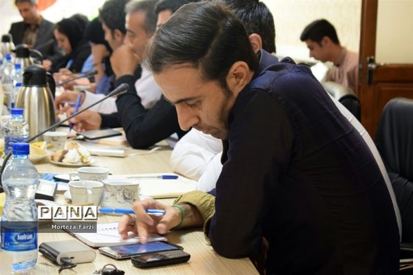 نشست خبری رئیس شورای اسلامی استان آذربایجان شرقی