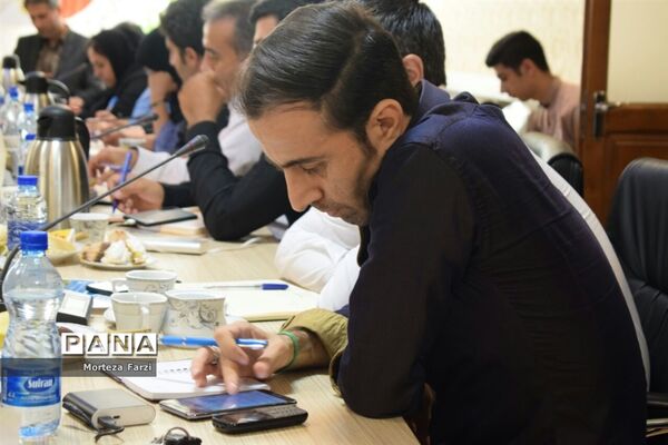نشست خبری رئیس شورای اسلامی استان آذربایجان شرقی