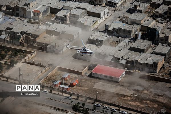 توزیع کالای اساسی بین سیل زدگان استان لرستان