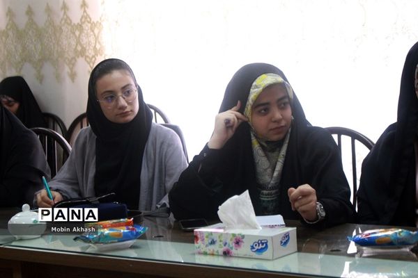 دیدار و گفت‌و‌گوی صمیمی خبرنگاران پانا با شهرام دبیری رئیس کمیسیون فرهنگی شورای شهر تبریز