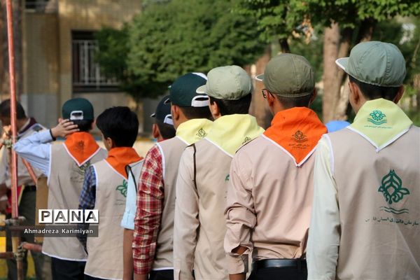 مراسم صبحگاه دومین روز از اردوی استانی پیشتازان فارس