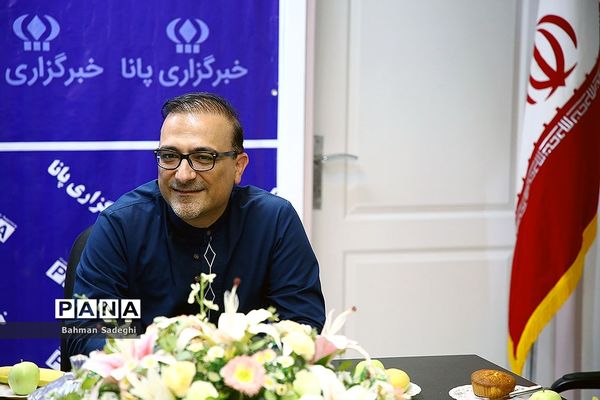 بازدید رئیس مرکز روابط عمومی وزارت ارتباطات از خبرگزاری پانا