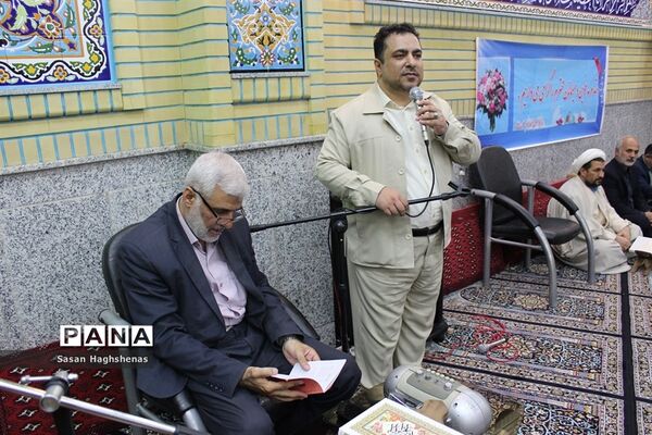 کرسی تلاوت قرآن کریم در اسلامشهر