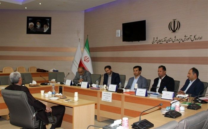 آغاز مصاحبه متقضیان تاسیس مدارس آموزش از راه دور الکترونیکی استان آذربایجان شرقی