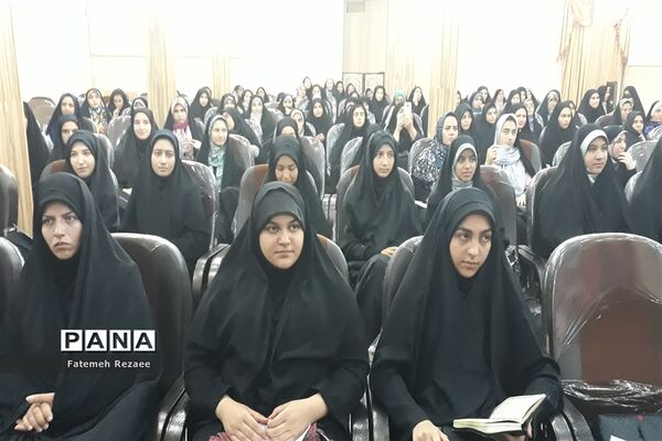 برگزاری همایش بزرگ عفاف و حجاب ناحیه2 آموزش و پرورش استان زنجان
