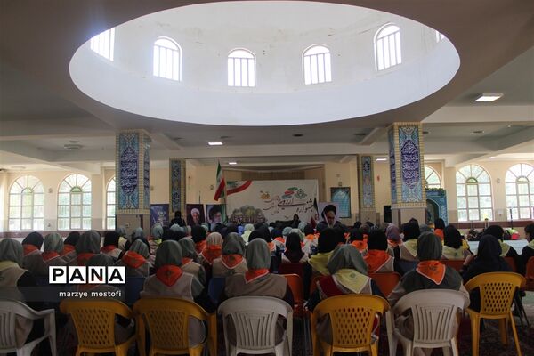 برگزاری نخستین روز از اردو استانی دانش آموزان پیشتاز دختر فارس