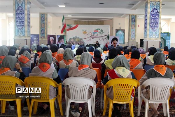 برگزاری نخستین روز از اردو استانی دانش آموزان پیشتاز دختر فارس