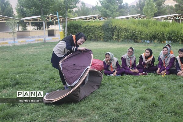 دومین روز از برگزاری اردوی دختران پیشتاز فارس