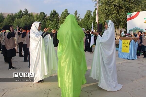دومین روز از برگزاری اردوی دختران پیشتاز فارس