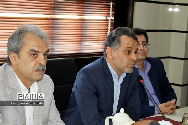 تودیع و معارفه سرپرست معاونت توسعه و پشتیبانی اداره کل آموزش و پرورش استان بوشهر