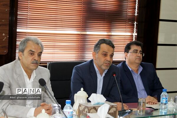 تودیع و معارفه سرپرست معاونت توسعه و پشتیبانی اداره کل آموزش و پرورش استان بوشهر