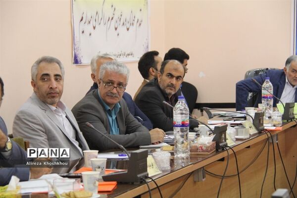 جلسه کارگروه تبیین سیاست‌های اجرایی سند تحول بنیادین غرب مازندران