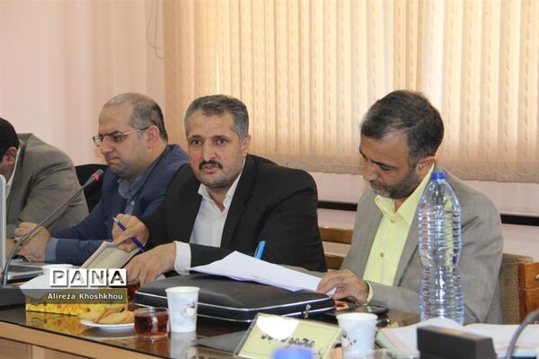 جلسه کارگروه تبیین سیاست‌های اجرایی سند تحول بنیادین غرب مازندران