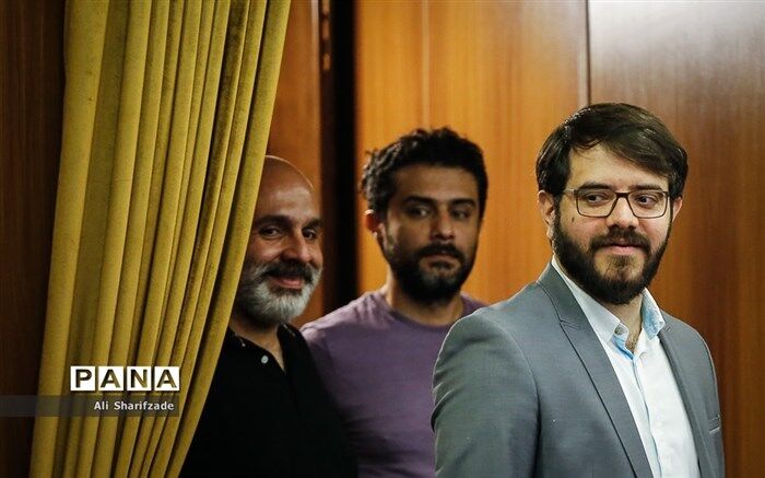 آیا دولت به بهانه سریال «گاندو»  صداوسیما را تحریم مالی کردهاست