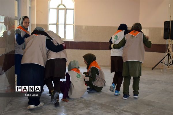 مراسم اختتامیه اردوی استانی دختران پیشتاز سازمان دانش‌آموزی فارس