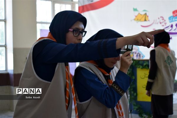 مراسم اختتامیه اردوی استانی دختران پیشتاز سازمان دانش‌آموزی فارس