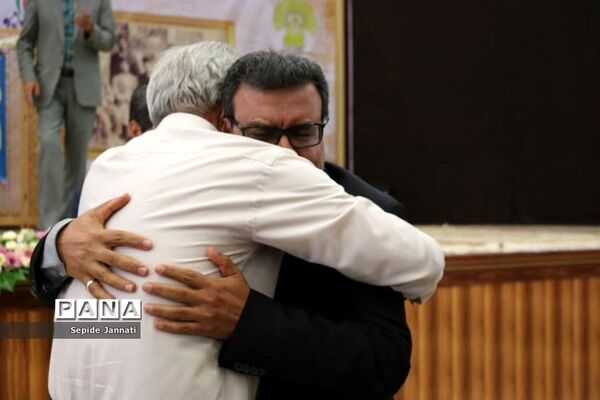 جشن گرامی‌داشت یکصدومین سال تاسیس آموزش و پرورش شهرستان آباده