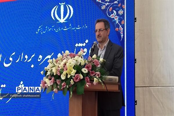 سفر وزیر بهداشت، درمان و آموزش پزشکی کشور به شهرستان فیروزکوه