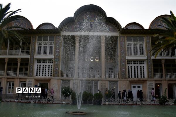 باغ ارم زیبایی چهار فصل شیراز