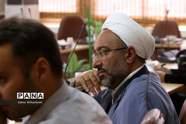 نشست کارگروه سرویس مدارس شهر تهران