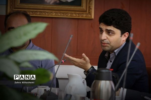 نشست کارگروه سرویس مدارس شهر تهران