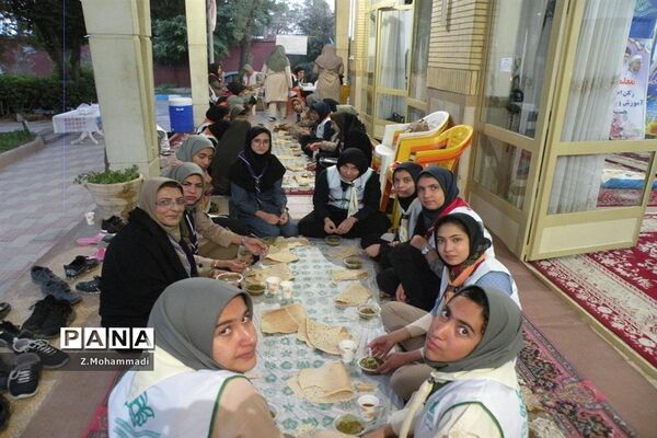 اردوی استانی پیشتازان دختر در اصفهان