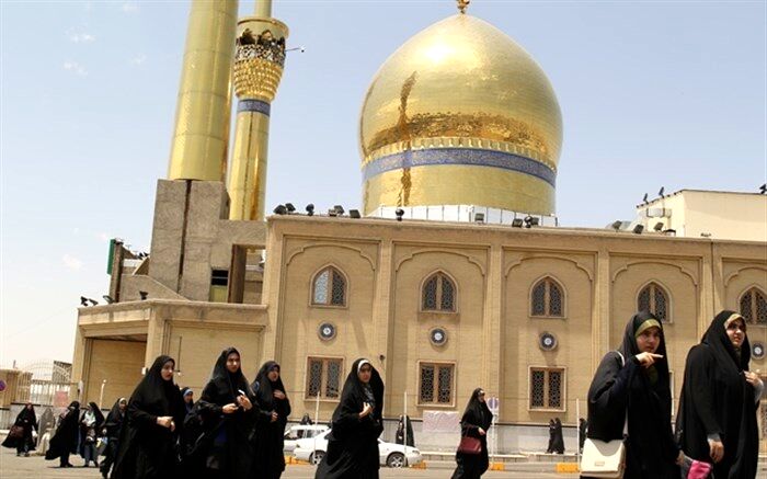 بازدید دانش آموزان قرآنی از موزه ها، بازار سنتی و حسینیه اعظم شهر زنجان