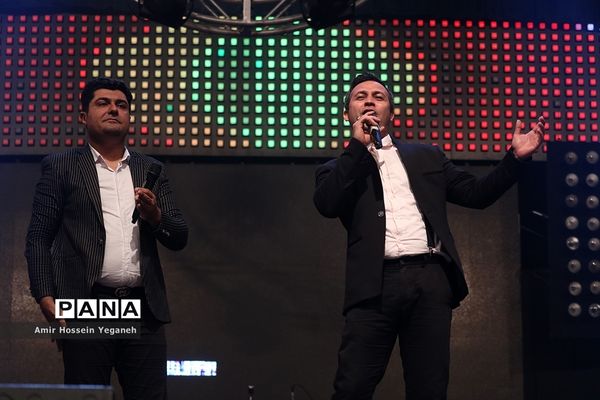 هشتمین شب از بیست و دومین جشنواره تابستانی کیش