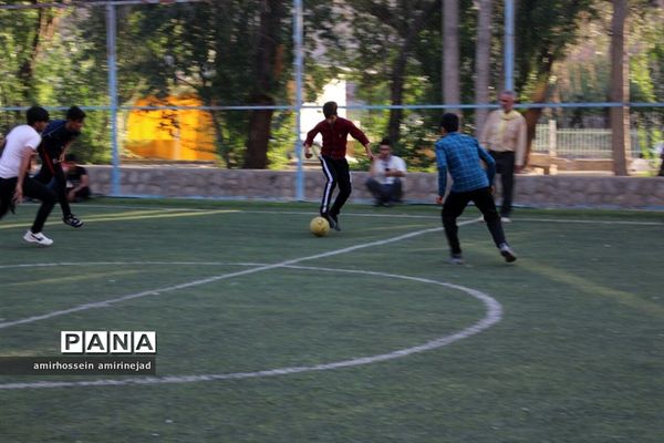 مهارت های تشکیلاتی پیشتازان پسر استان یزد