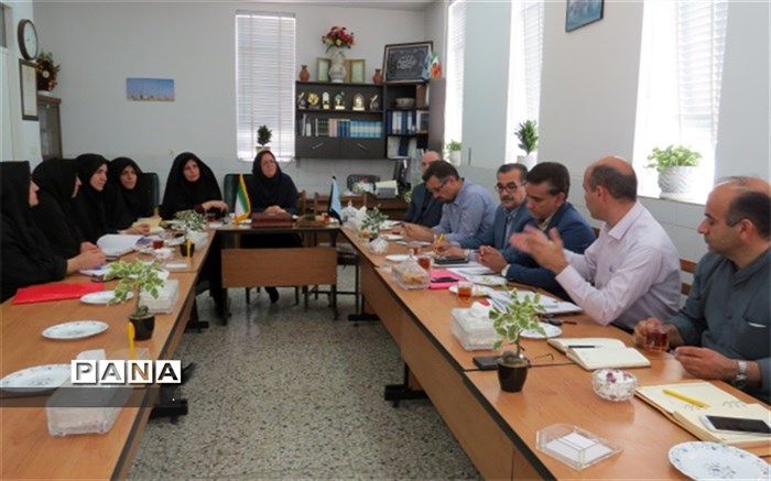 نشست مدیران و معاونین سمپاد با رئیس اداره استعدادهای درخشان