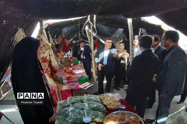 آیین افتتاحیه جشنواره نوجوان خوارزمی (مرحله استانی) و بازارچه کارآفرینی-2