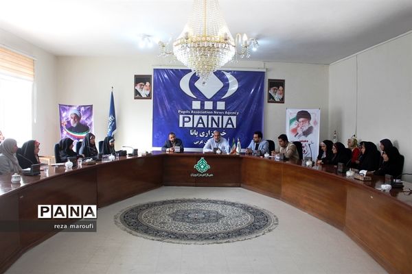 دوره آموزشی خبرنگاری، عکاسی و فن بیان  ویژه مسئولان انجمن اسلامی دانش‌آموزان دختر ارومیه