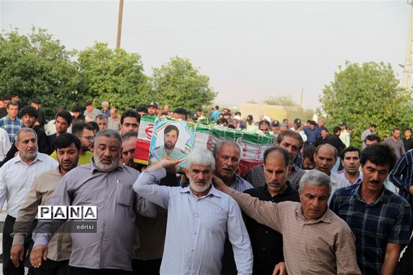 وداع باشکوه با پیکرسرهنگ شهیدعباس بهروزی درخِشت