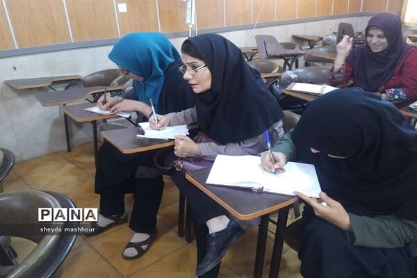 برگزاری کارگاه آموزش خوشویسی آموزش و پرورش ناحیه یک ری