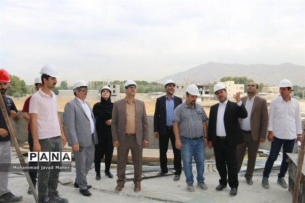 بازدید اعضای شورای اسلامی شهر قدس از پروژه  بیمارستان 160 تختخوابی