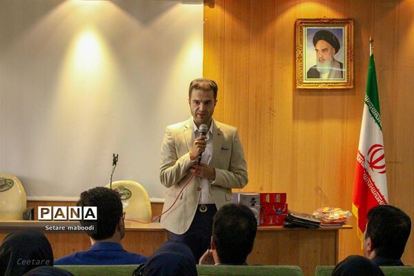بازدید خبرنگاران از مراکز فرهنگی و ورزشی  شهرداری همدان