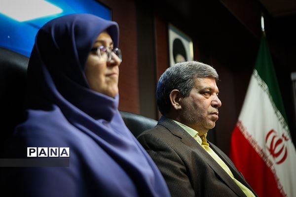 تجلیل از مدال‌آوران و شرکت کنندگان در المپیاد ریاضی لندن و المپیادی‌های فیزیک