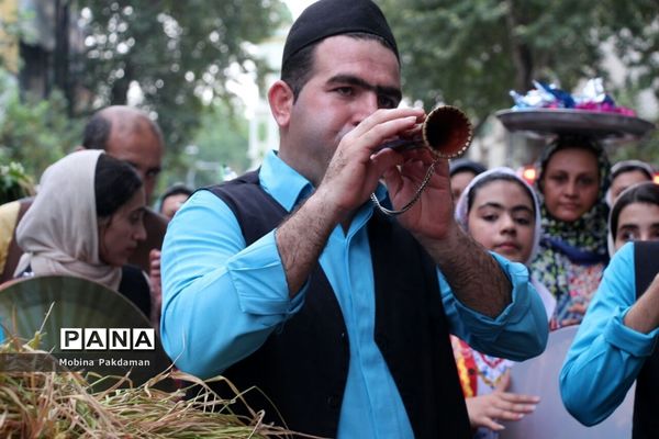 کارنوال محلی آغاز سال نوی تبری