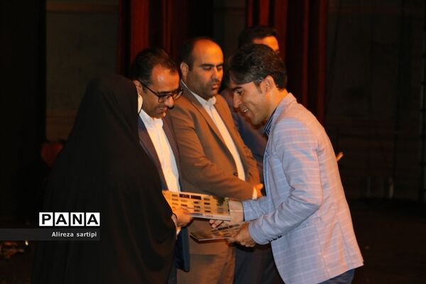 مراسم تجلیل از برگزیدگان سی و هفتمین دوره مسابقات قرآن و عترت،پرسش مهر و نوجوان سالم شهرقدس
