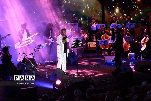 بازگشت  «زمان» پس از 17 سال سکوت