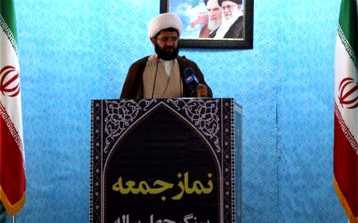 امام جمعه شهرقدس : سرچشمه زلال هدایت و همدلی در سنگر نماز جمعه شکل گرفته است