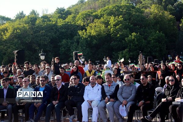 همایش  بزرگ پیاده‌روی خانوادگی  استان آذربایجان شرقی