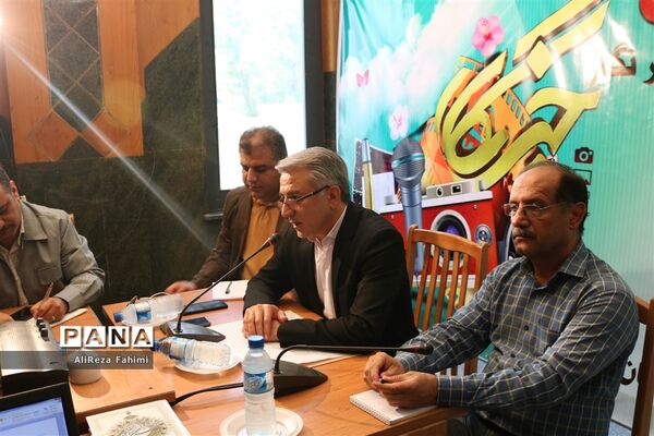 نشست خبری مدیرکل ارشاد با جمعی از خبرنگاران به مناسبت هفته خبرنگار