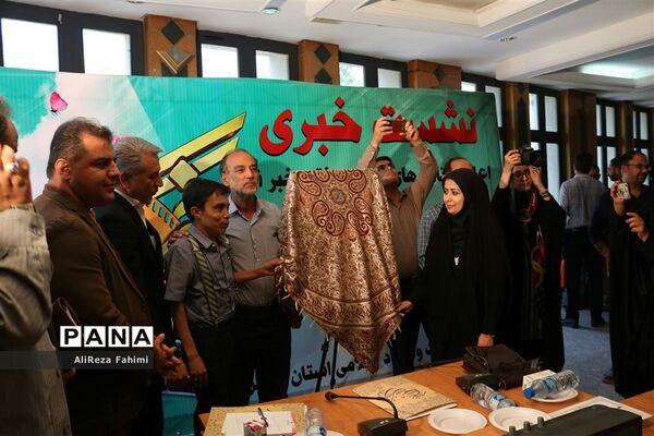 نشست خبری مدیرکل ارشاد با جمعی از خبرنگاران به مناسبت هفته خبرنگار