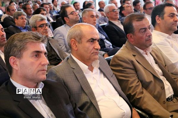 سفر رئیس جمهور به آذربایجان شرقی