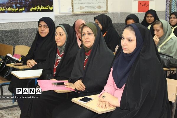 اردوی  استانی  دانش آموزان پیشتاز دختر استان بوشهر -۱