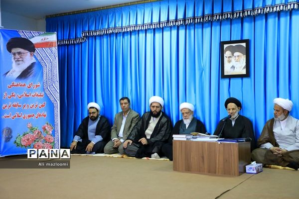 دیدار اعضای شورای هماهنگی تبلیغات اسلامی خراسان جنوبی با حجت الاسلام و المسلمین عبادی