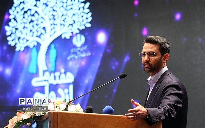 وزیر ارتباطات: صدای ظریف، حیثیت دیپلماسی امریکا را زیر سوال برده است
