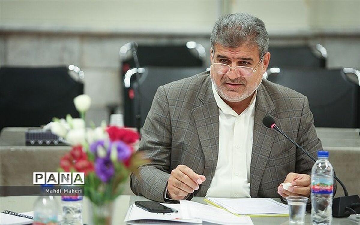 مهلت 20 روزه به مدیران مدارسی که به‌هنگام ثبت‌نام از والدین پول گرفتند