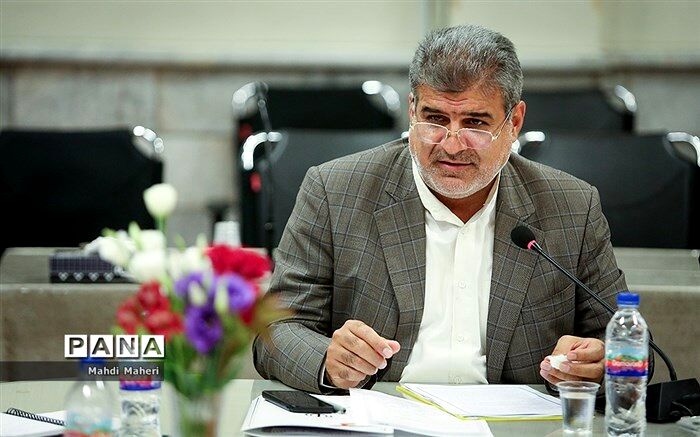 مهلت 20 روزه به مدیران مدارسی که به‌هنگام ثبت‌نام از والدین پول گرفتند
